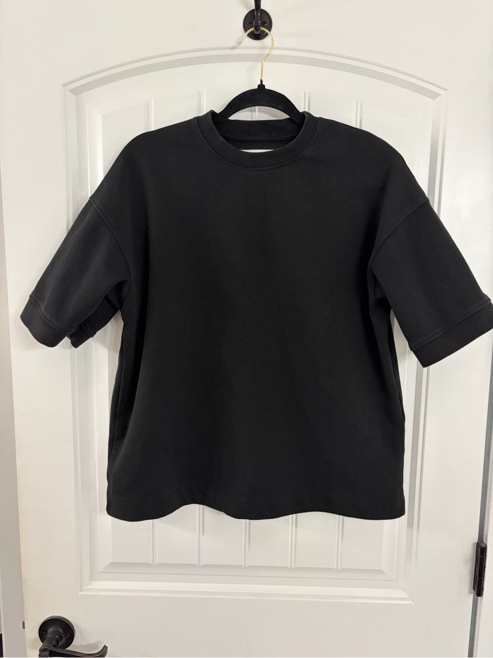 Denim & Flower Black Short-Sleeve Crewneck Tee